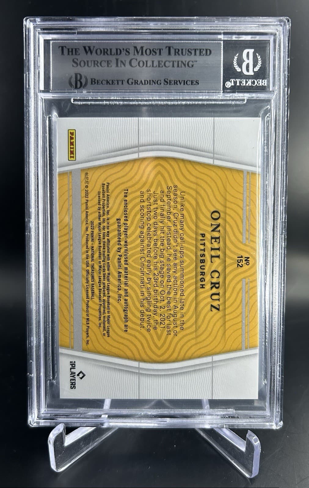 2022 Panini  National Treasures  - Oneil Cruz (RC) Rookie Patch Auto /99. BGS 9 thumbnail 3